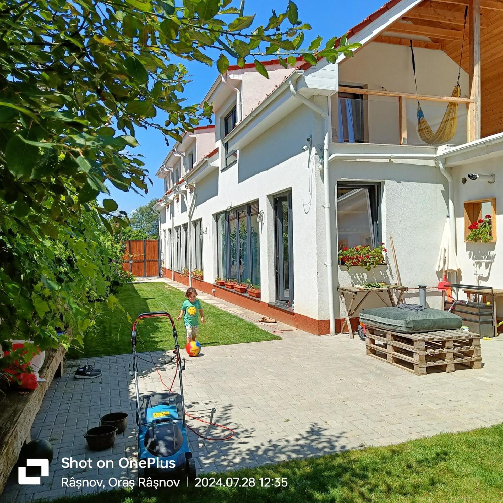 Imperfect House Hotel Râşnov Exterior photo